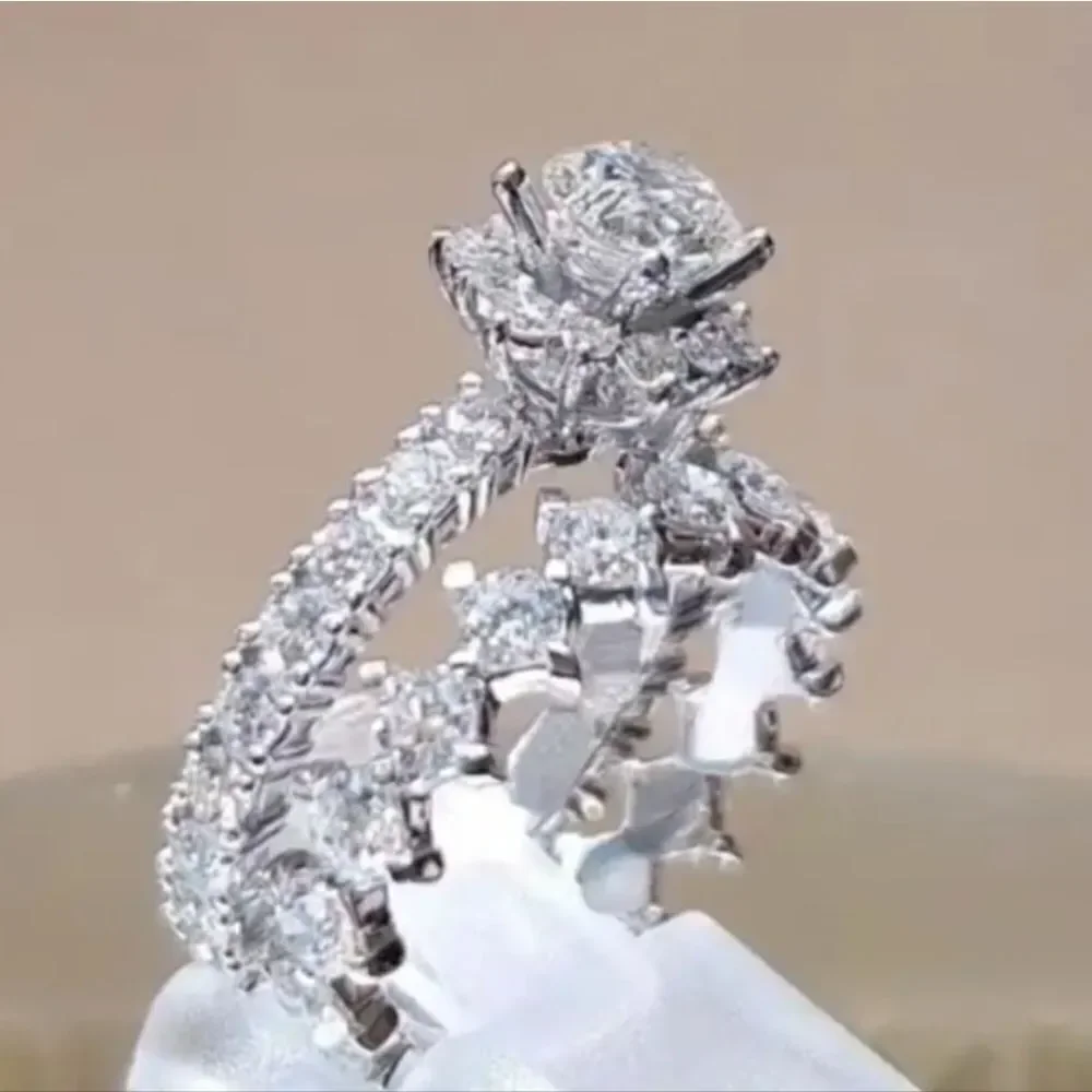Elegant diamond wedding ring set sz 6